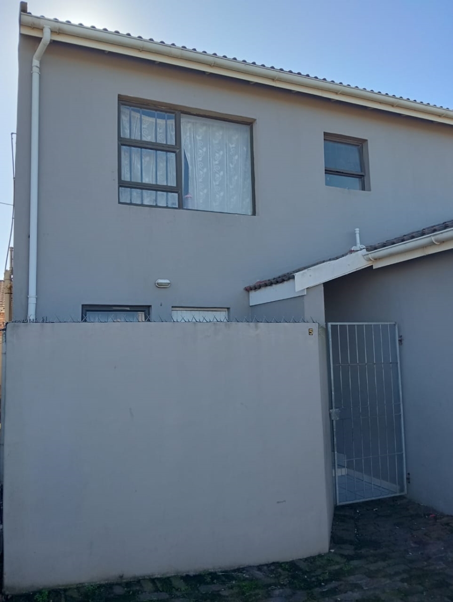 12 Bedroom Property for Sale in Humansdorp Eastern Cape